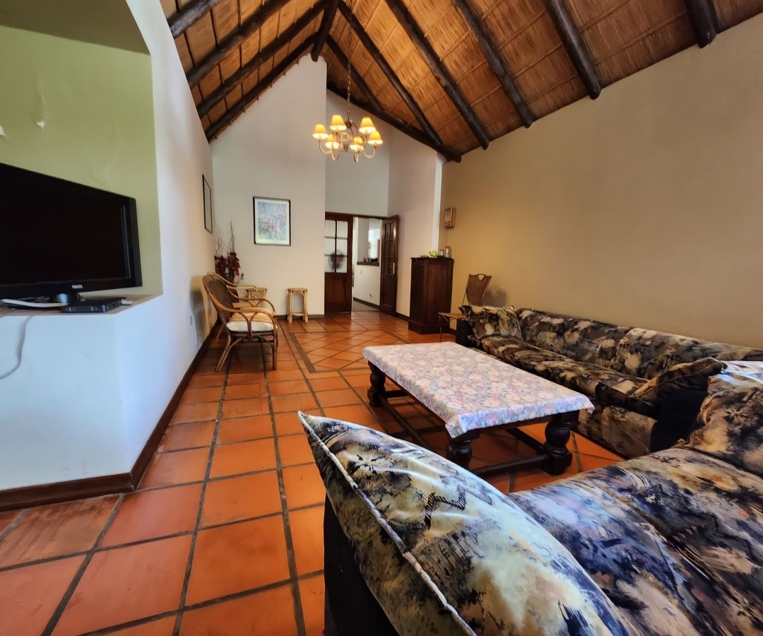 Casa ID.466 - Venta casa tipo posada de 9 apartamentos. Punta Ballena 