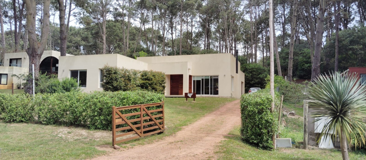 Casa ID.6592 - Casa en Punta Ballena, Club del Lago