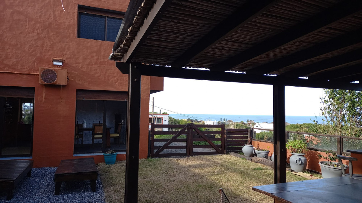 Casa ID.6057 - Casa en venta zona El Chorro, Manantiales 