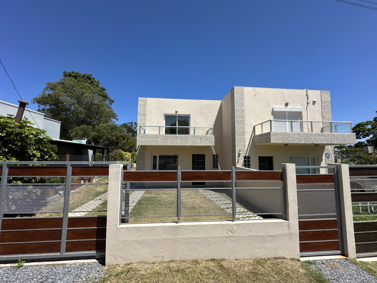 Casa ID.6439 - Venta casa Maldonado 