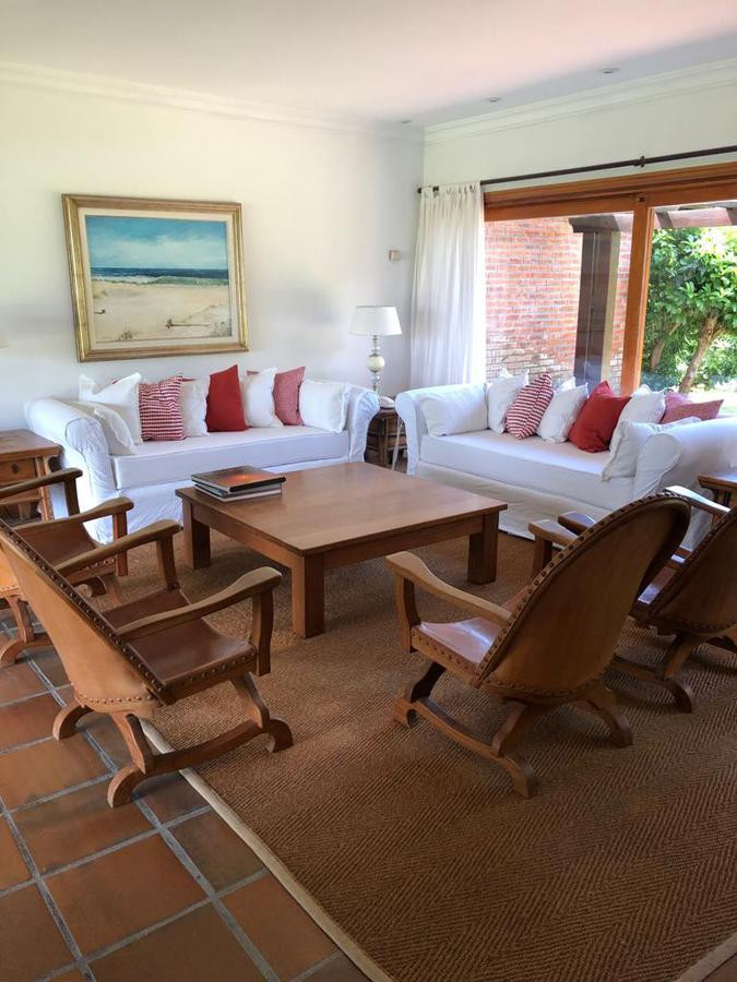 Casa ID.180 - En Solanas hermosa casa  primera linea al mar