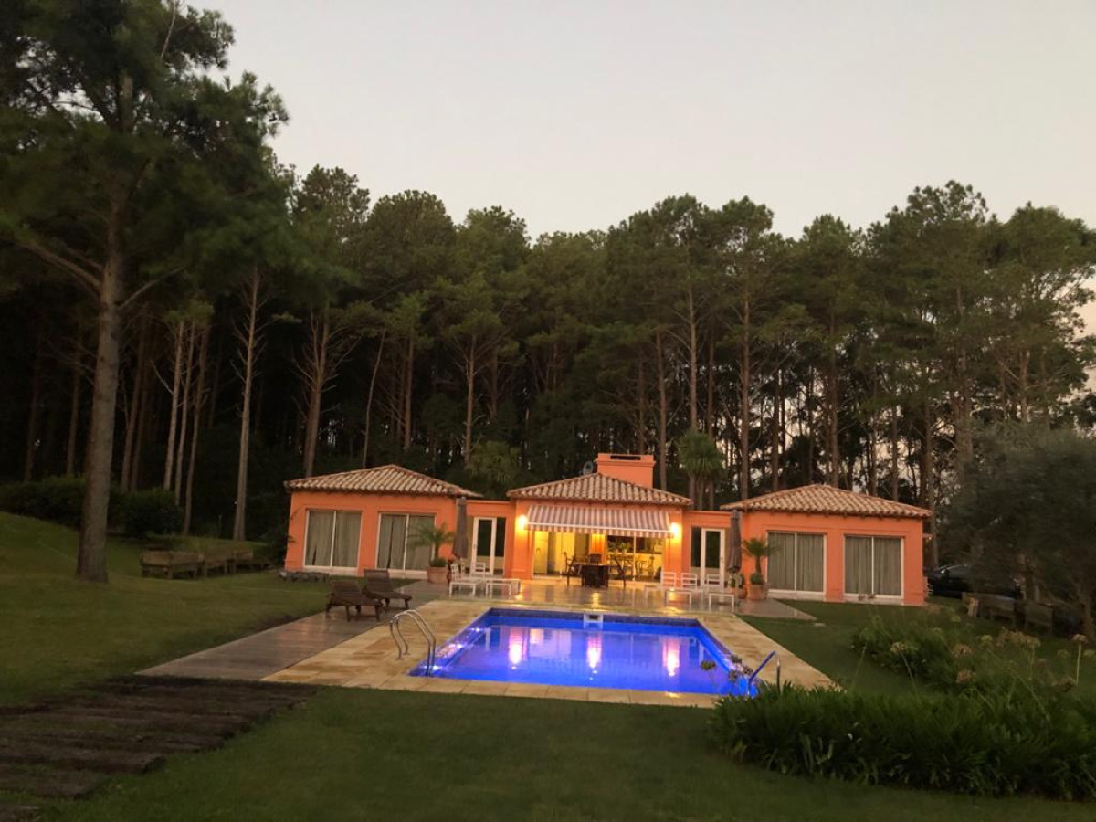 Casa ID.5798 - Casa en Punta del Este, Laguna del Diario