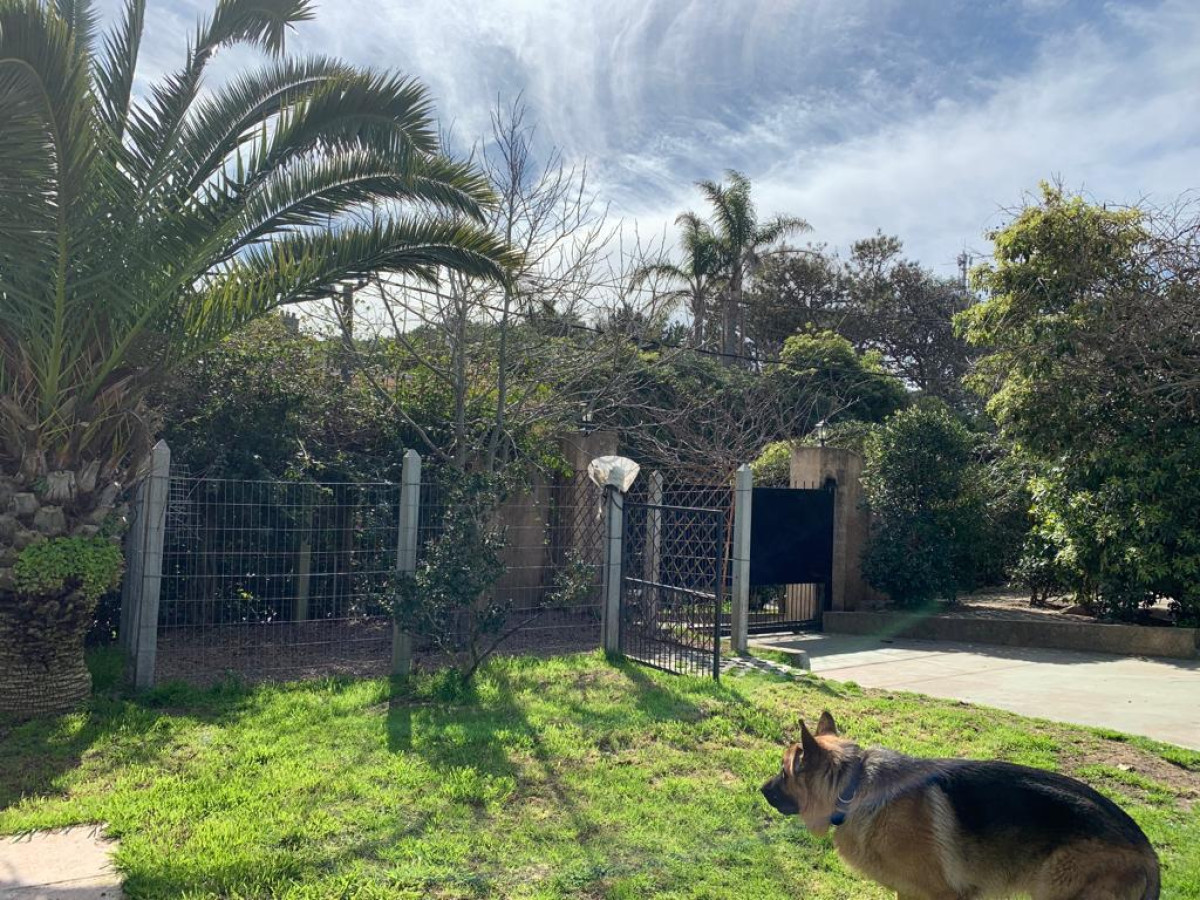 Casa ID.6400 - Venta casa en zona golf Punta del Este 