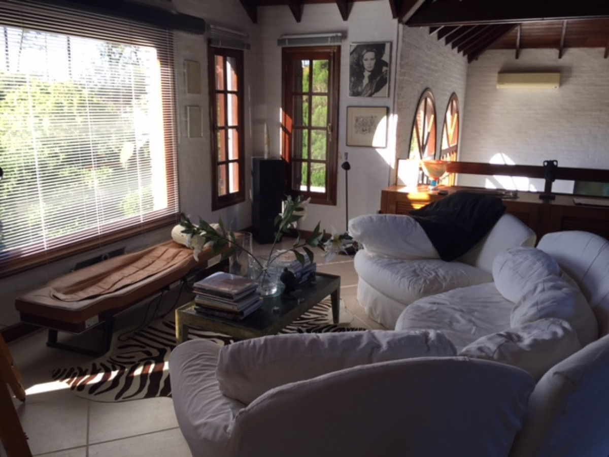 Casa ID.5860 - Venta Casa en Laguna del Diario 