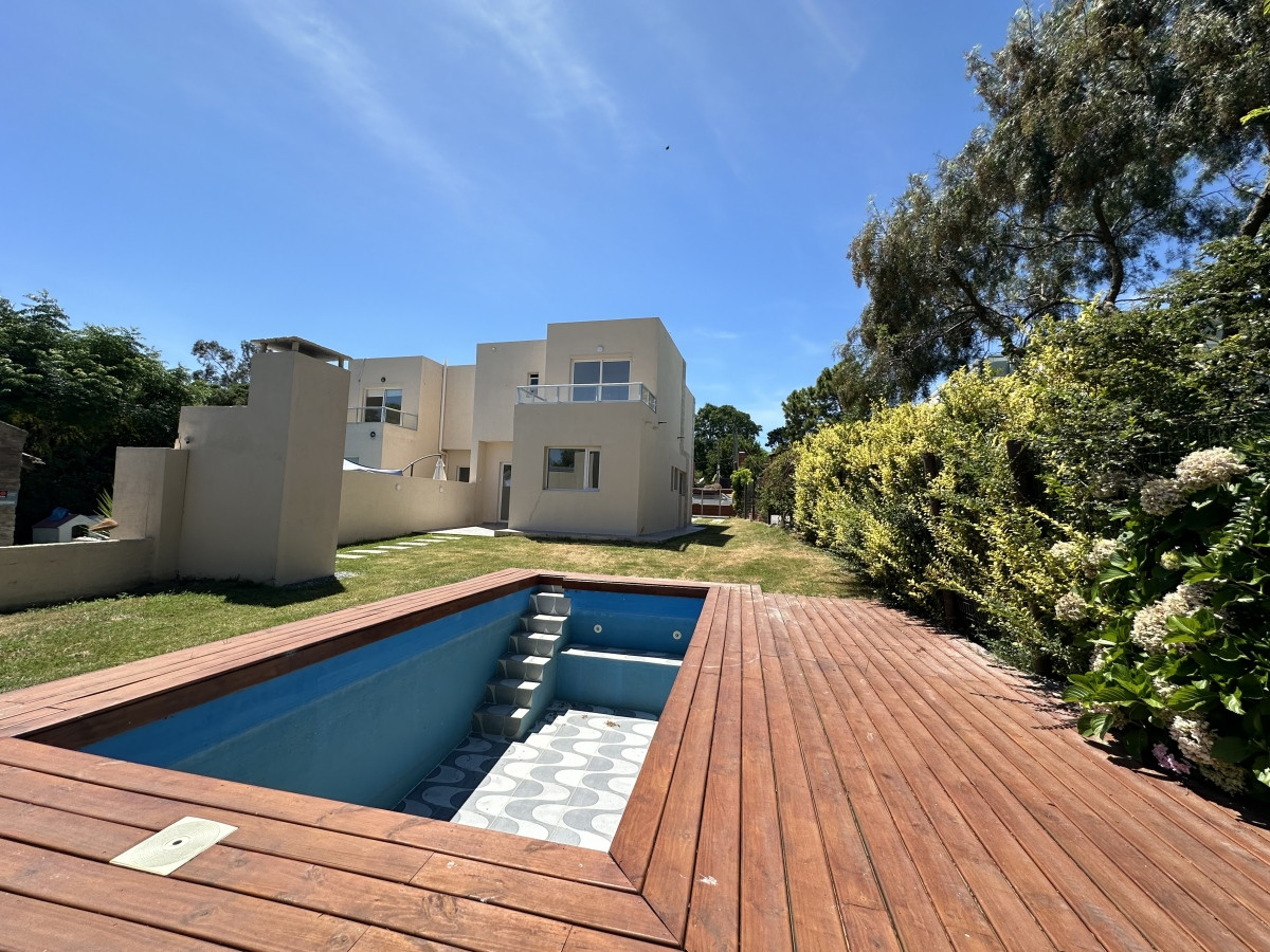 Casa ID.6439 - Venta casa Maldonado 