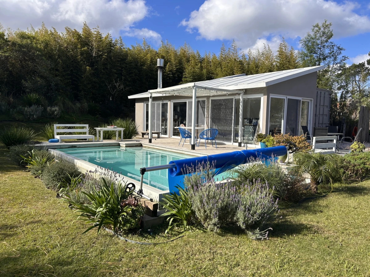 Casa ID.6427 - Venta casa en zona Chihuahua, Punta Ballena 