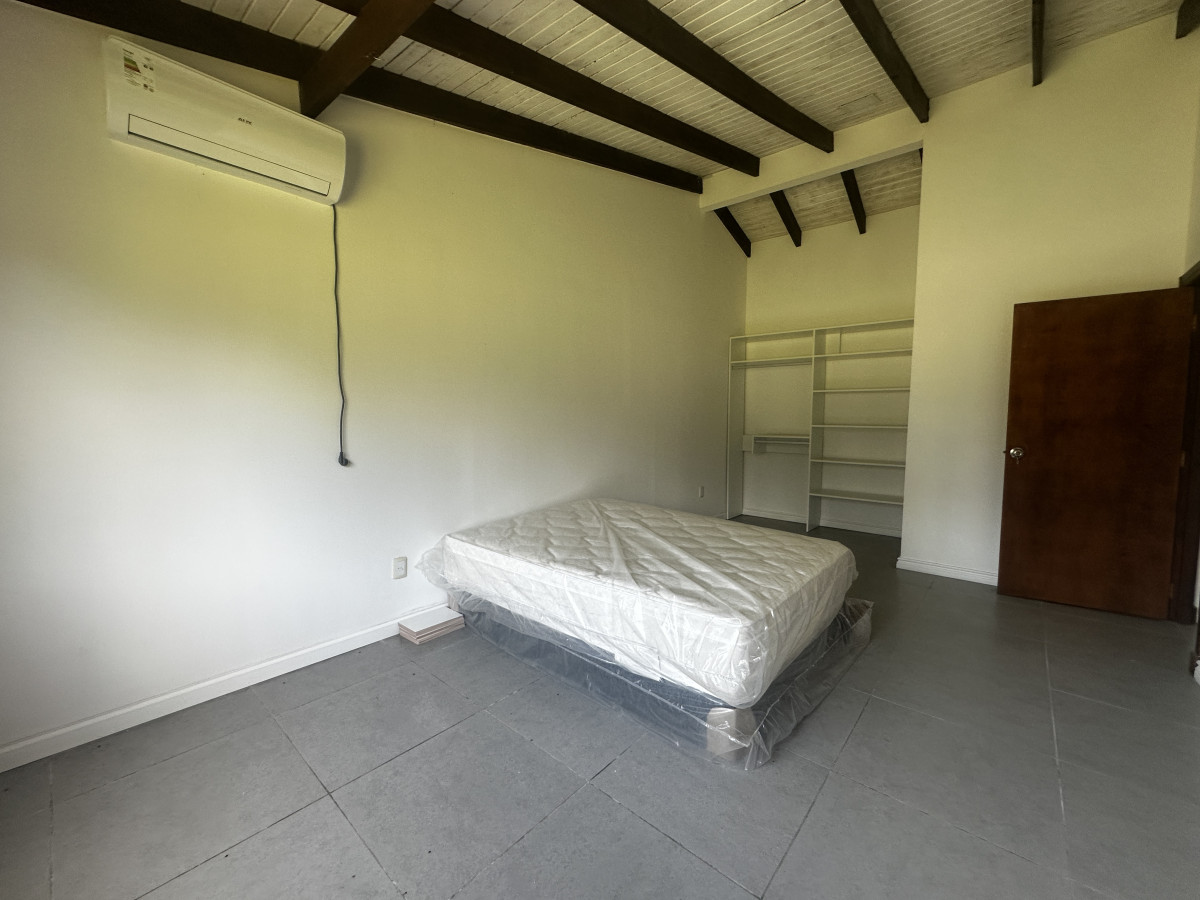 Casa ID.6941 - Venta casa en barrio privado Verde Mora. Punta Ballena 