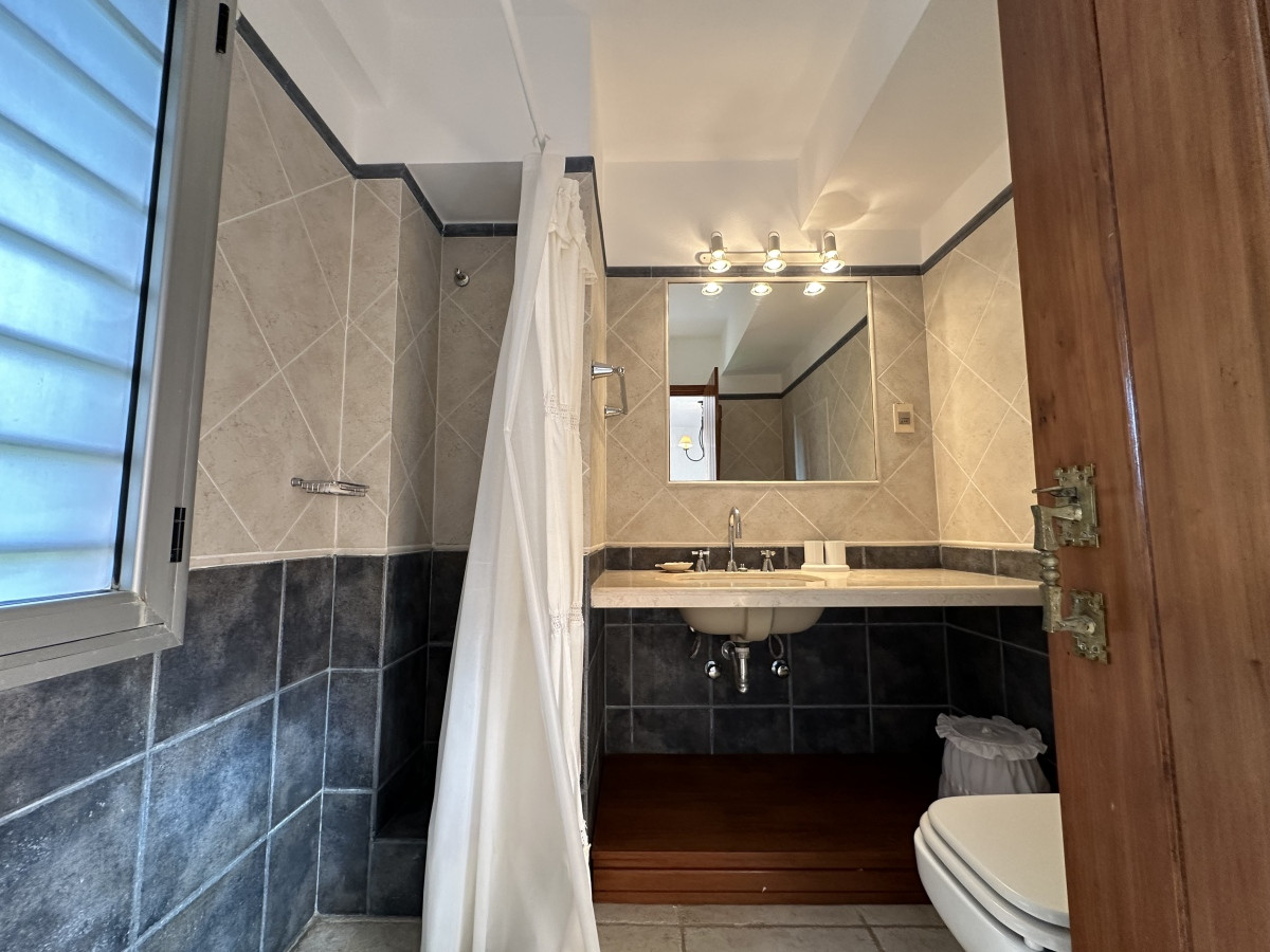 Casa ID.6420 - Venta excelente casa en Punta Ballena 