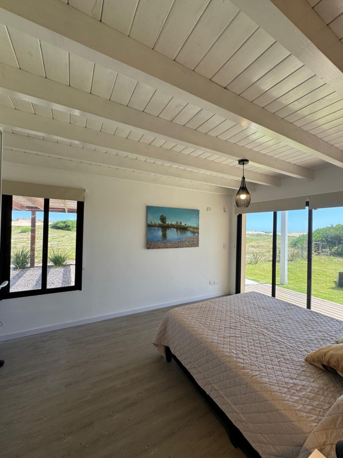 Casa ID.6448 - Venta casa en zona Chihuahua Punta Ballena 