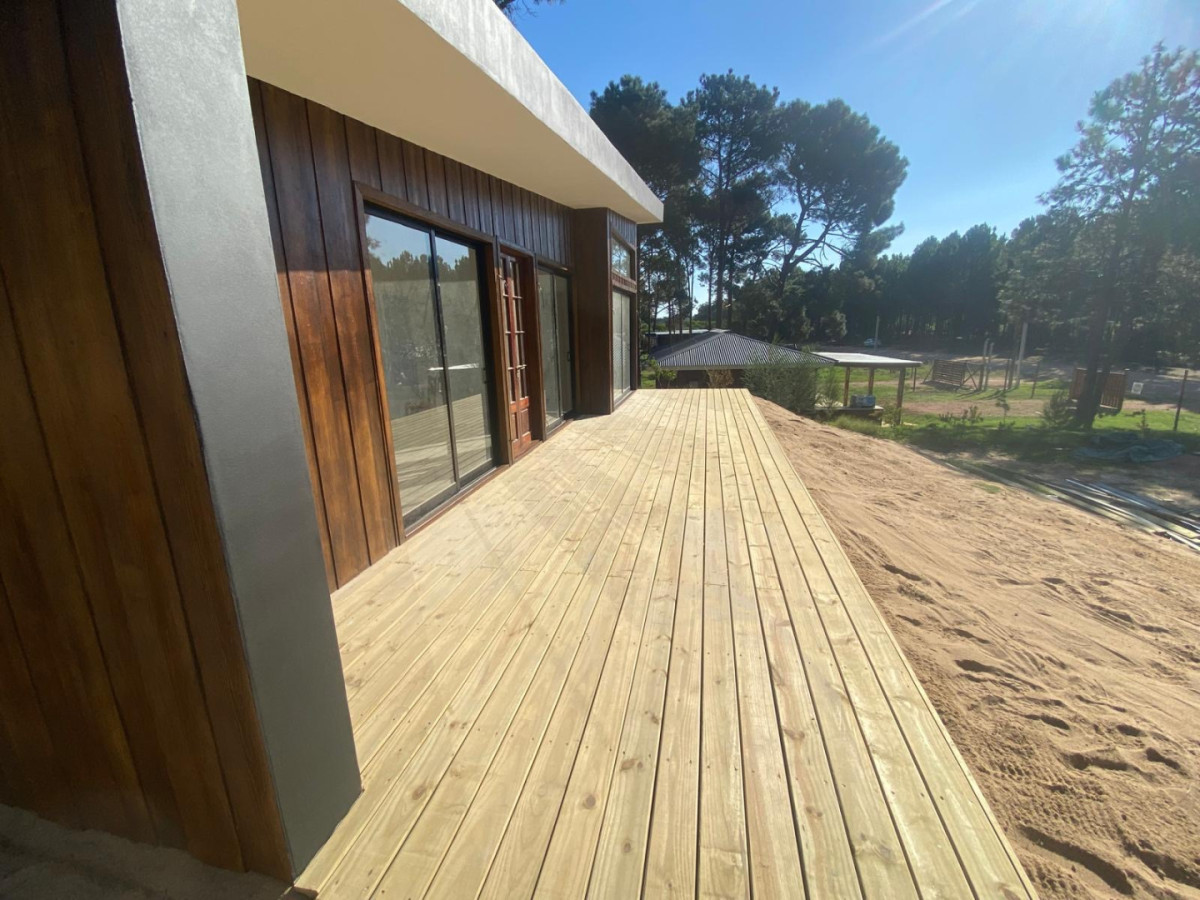 Casa ID.7186 - Venta casa en zona Chihuahua Punta Ballena 