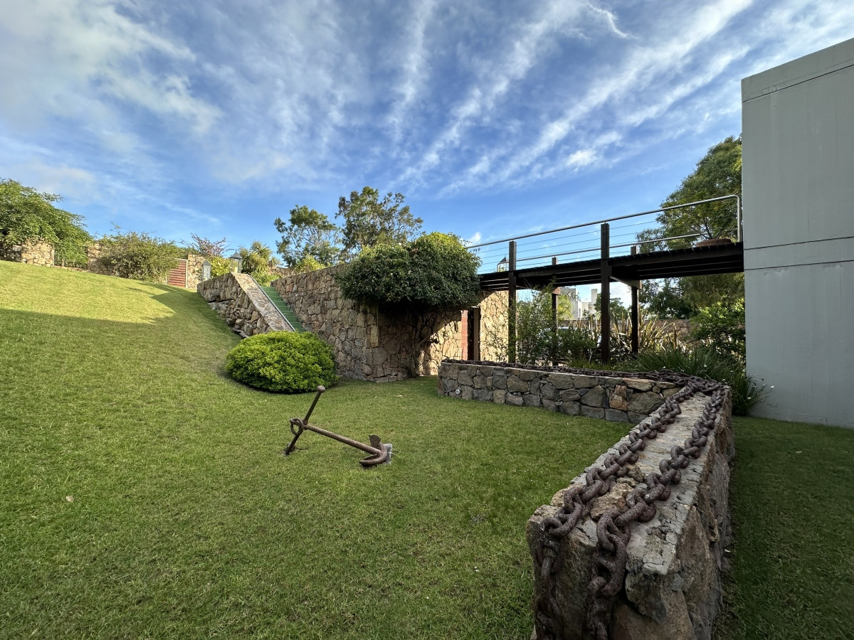 Casa ID.6420 - Venta excelente casa en Punta Ballena 