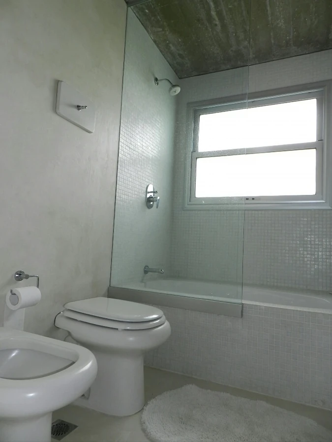 Casa ID.775 - Excelente casa moderna en Tio tom, pegada al mar