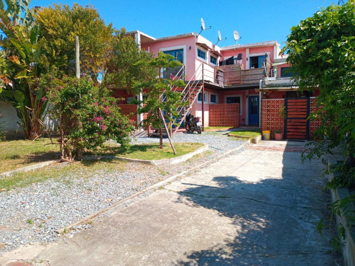 Casa ID.6661 - Venta de 5 apartamentos en Maldonado 