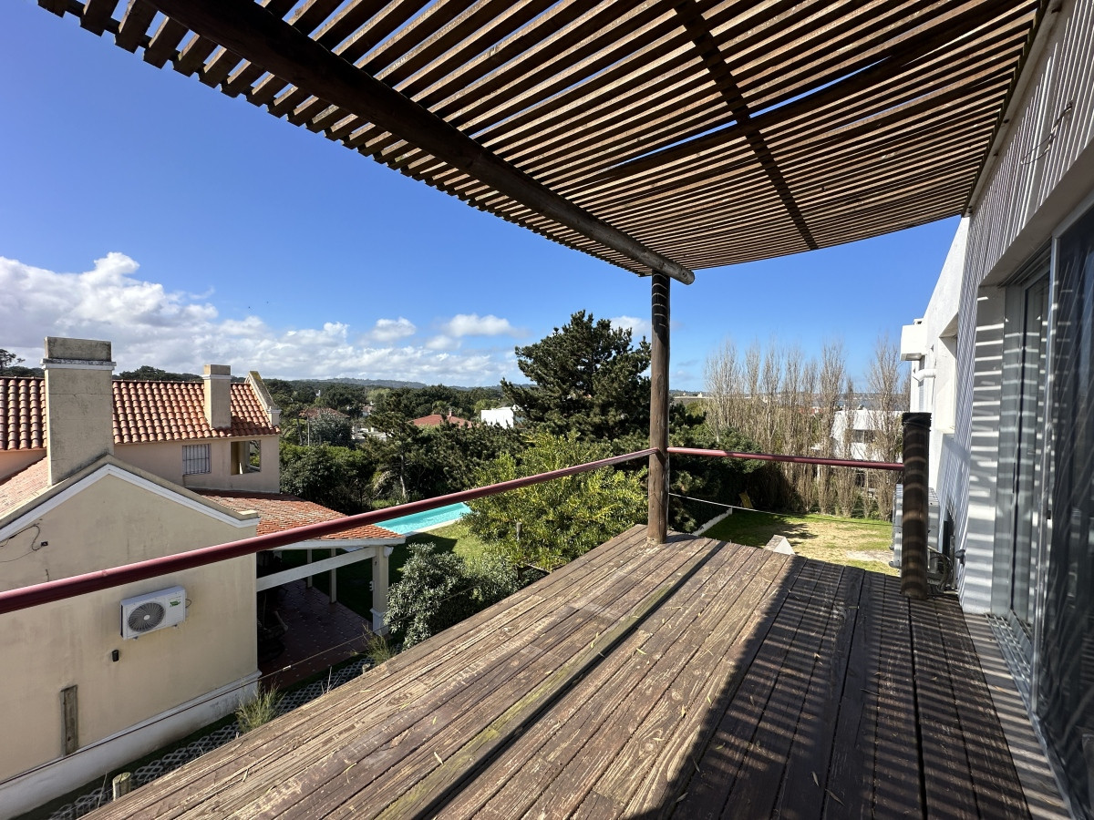 Casa ID.730 - Venta casa zona Tío Tom Punta Ballena 