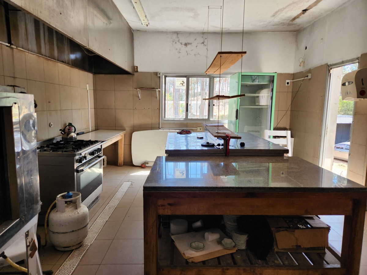 Casa ID.5987 - Venta propiedad con muy buen destino comercial 