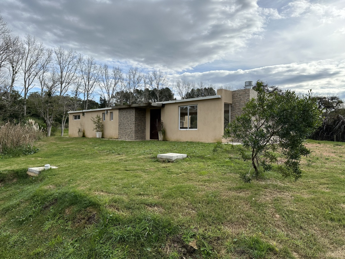 Venta Casa a estrenar en barrio privado Verde Mora 