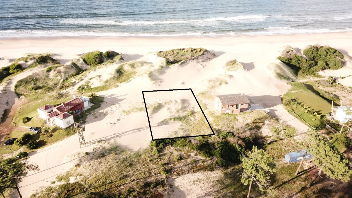 Venta terreno primera línea zona Tío Tom, Punta Ballena 