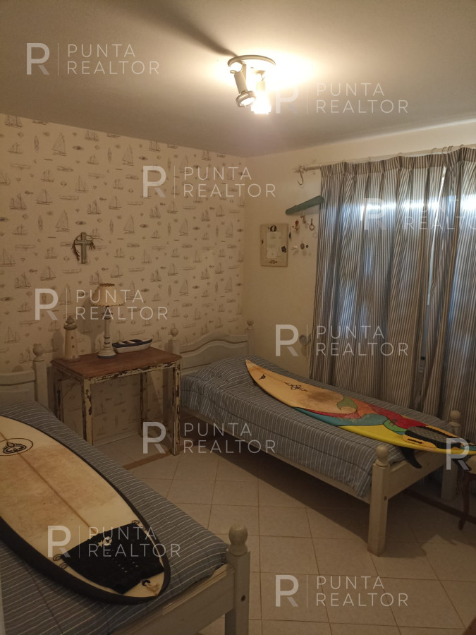 Casa ID.1241 - 4 Dormitorios con la mejor vista de Montoya con Jardin de 1200 mts2