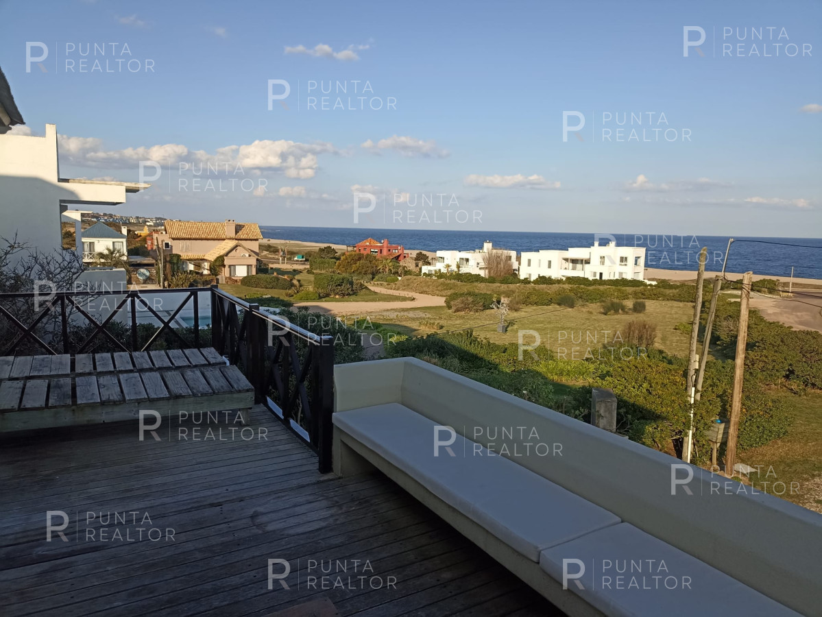 Casa ID.1241 - 4 Dormitorios con la mejor vista de Montoya con Jardin de 1200 mts2