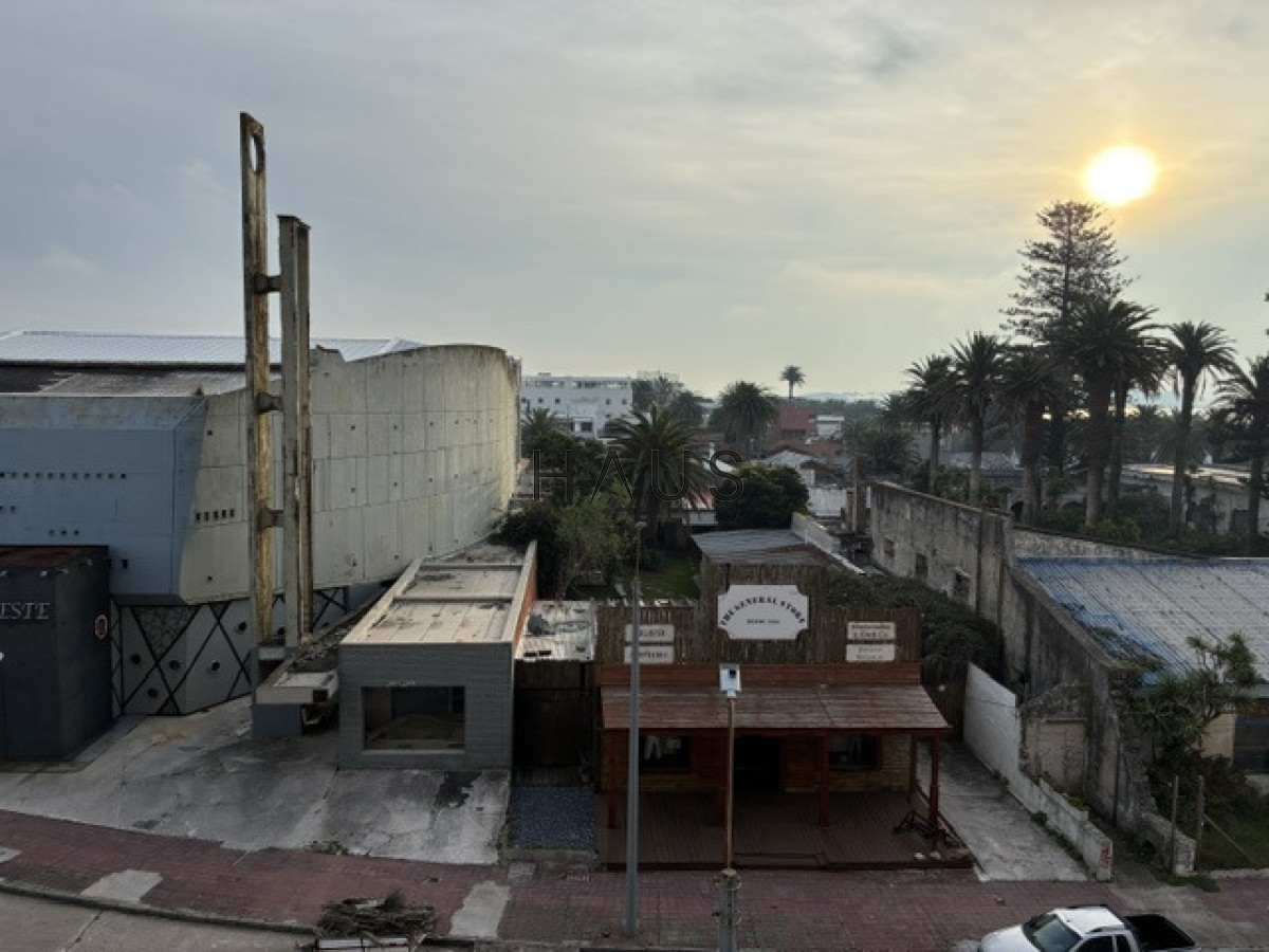 Apartamento ID.1070 - Apartamento en Península, a pasos del mar