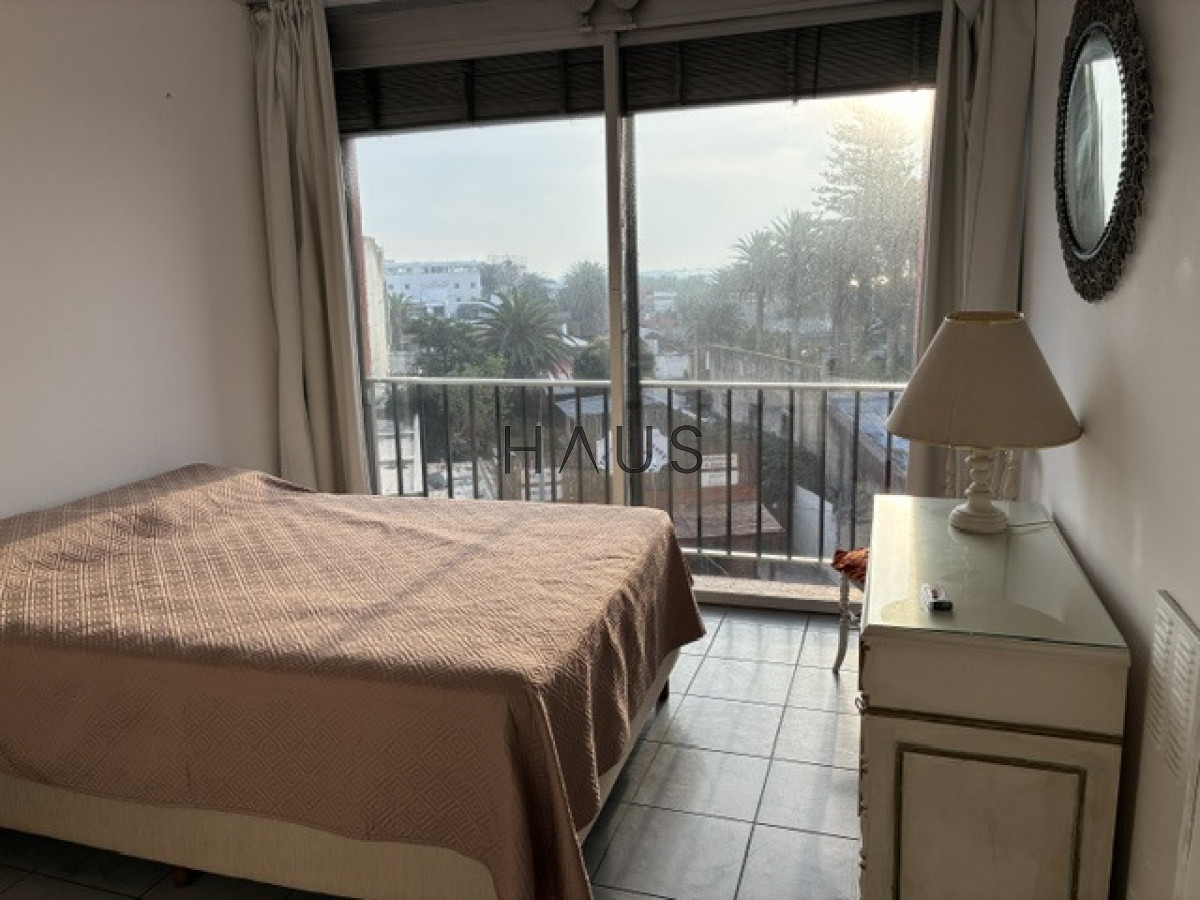Apartamento ID.1070 - Apartamento en Península, a pasos del mar