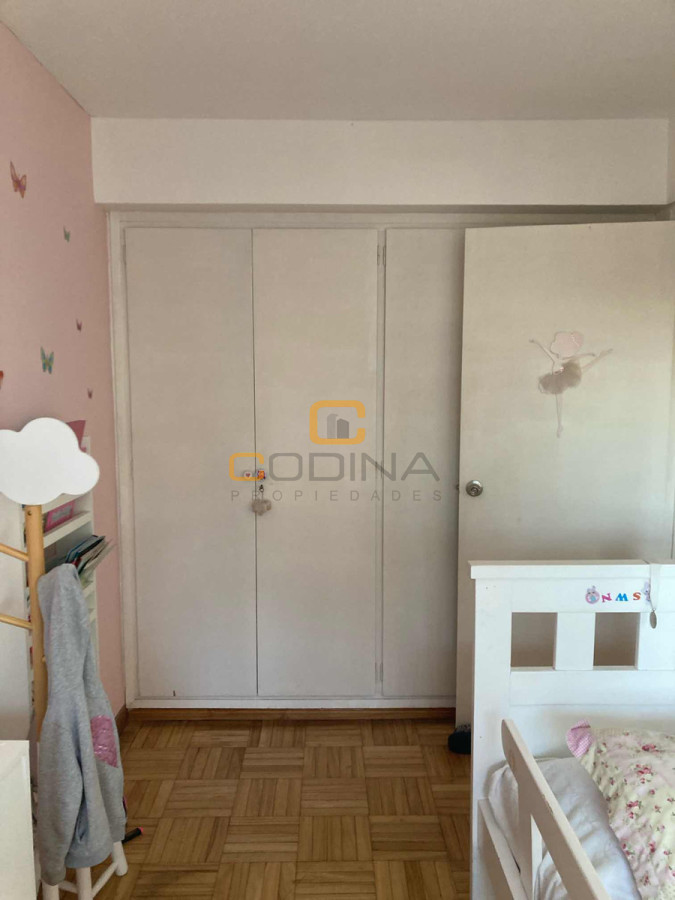 Apartamento ID.1565 - VENTA APARTAMENTO LIVING COMEDOR TRES DORMITORIOS DOS BAÑOS COCINA DEFINIDA PUNTA CARRETAS.