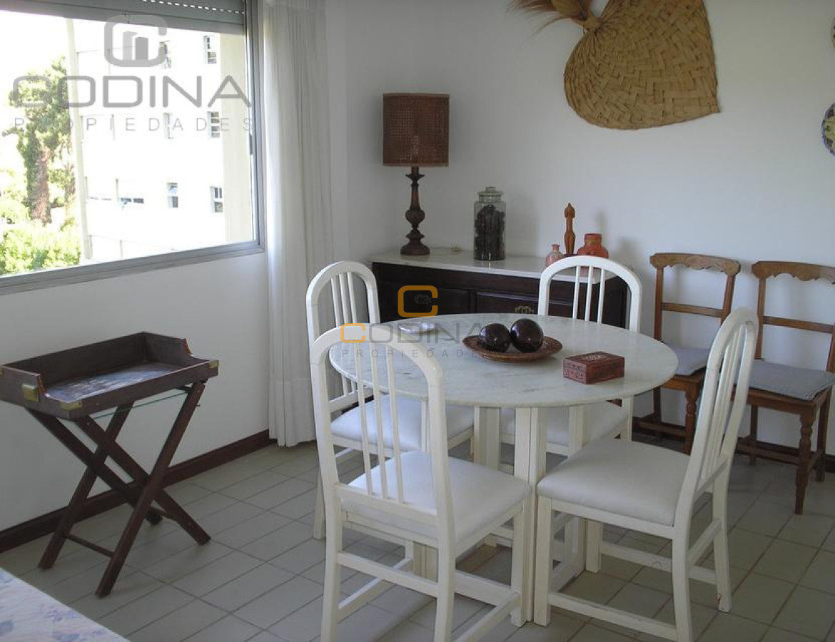 Apartamento ID.490 - Apartamento en Punta del Este, Cantegril