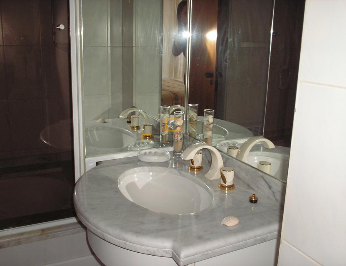 Apartamento ID.551 - Expectalular oportunidad en Av. Chiverta 2