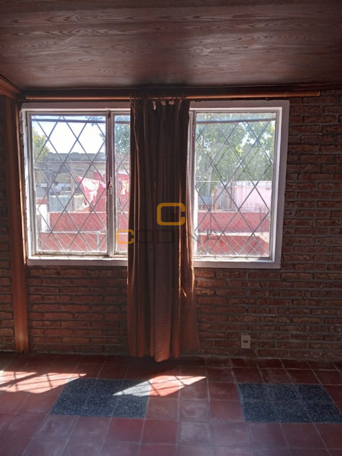 Apartamento ID.1486 - VENTA APARTAMENTO LIVING COMEDOR UN BAÑO DOS DORMITORIO COCINA DEFINIA BARBACOA CORDON  