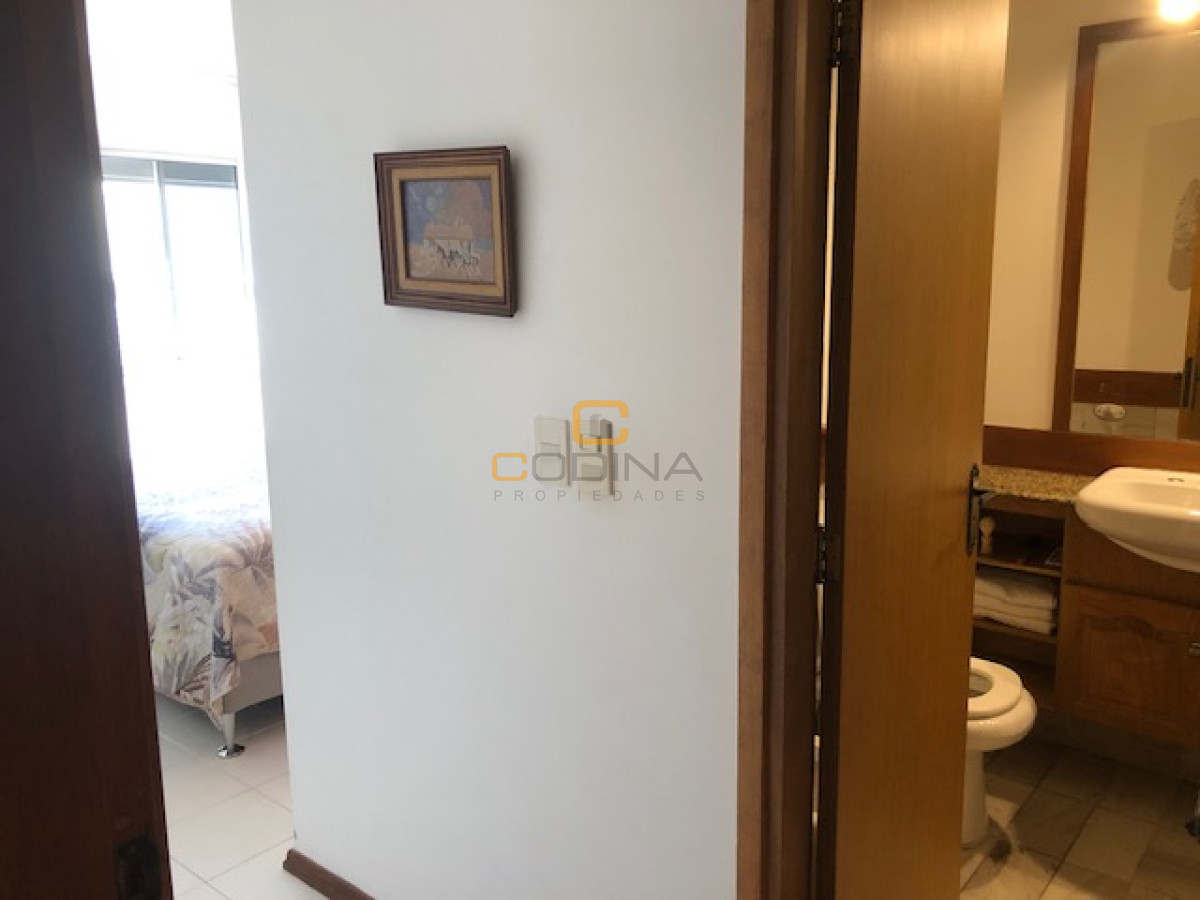 Apartamento ID.1566 - Hermoso apartamento en torre de categoria