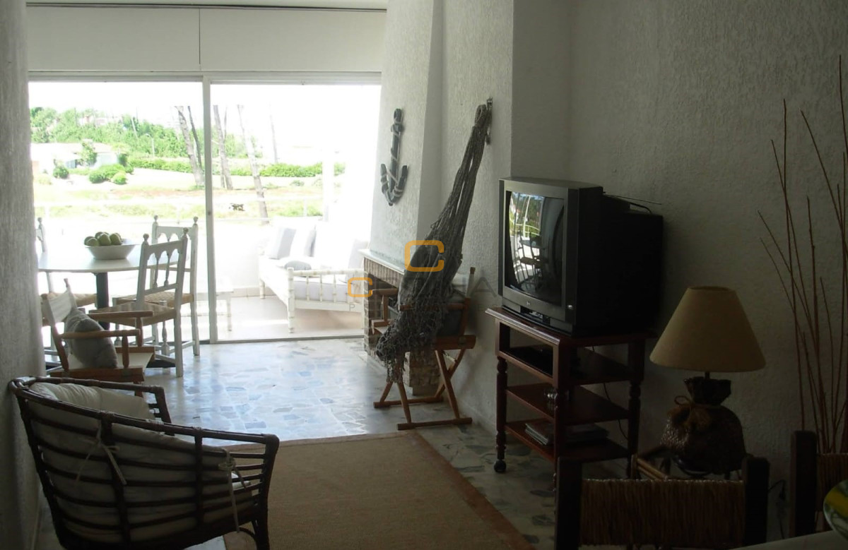 Apartamento ID.1136 - Apartamento en Punta del Este, Pinares