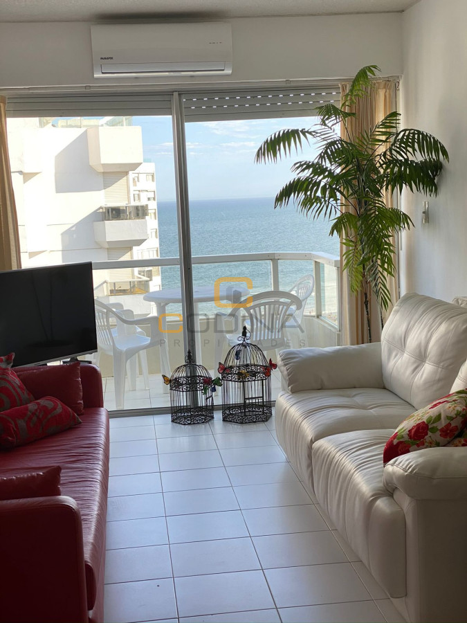 Apartamento ID.730 - Hermoso Apartamento de un dormitorio con vista al mar.