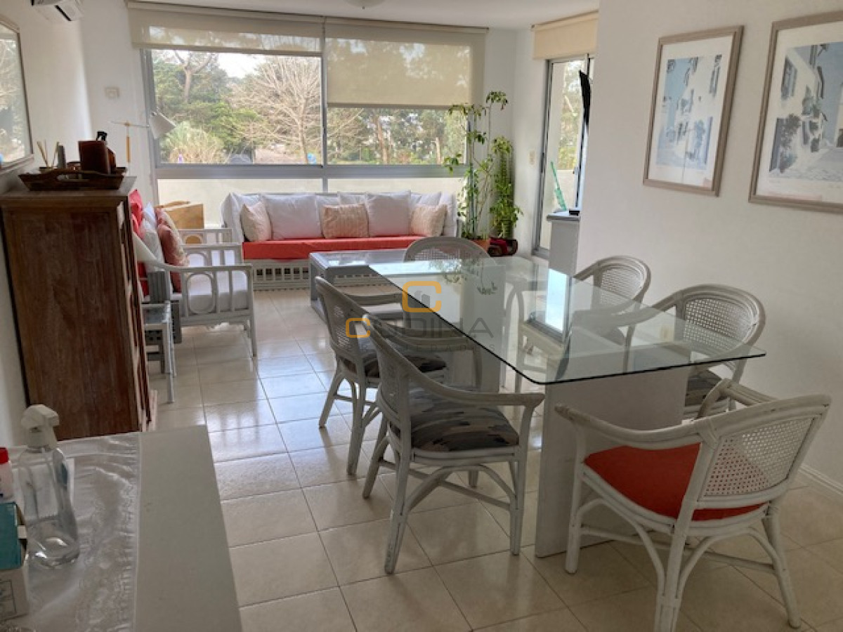 Apartamento ID.772 - Amplio apartamento en torre de categoría.