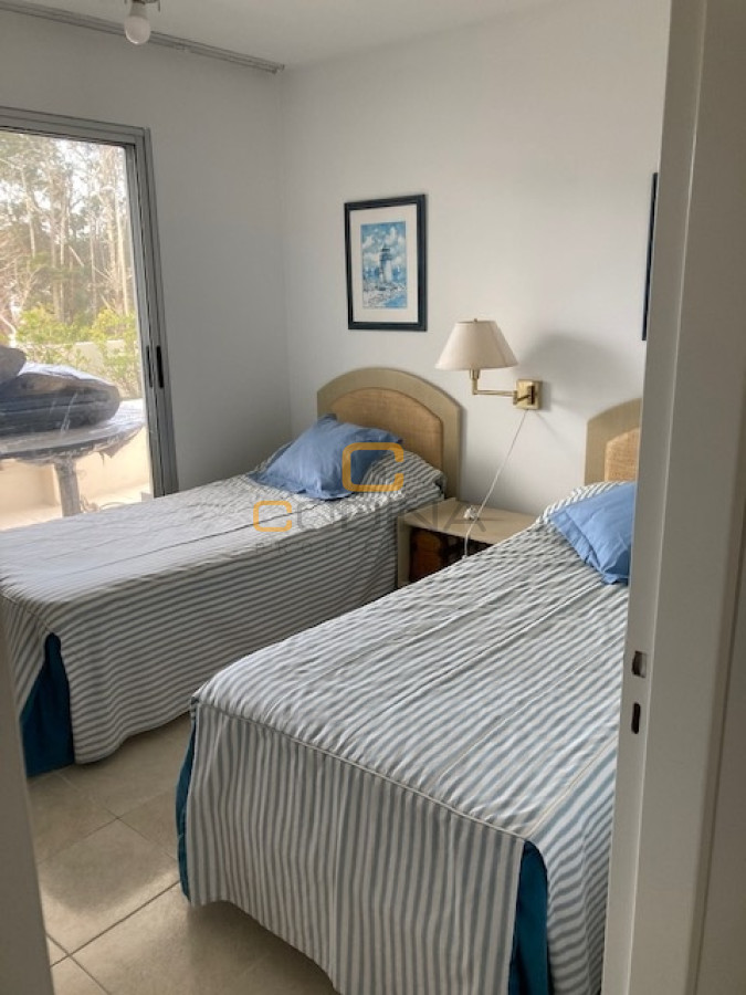 Apartamento ID.772 - Amplio apartamento en torre de categoría.