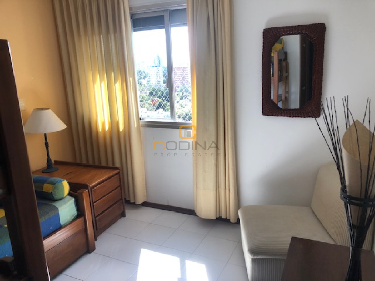 Apartamento ID.1566 - Hermoso apartamento en torre de categoria