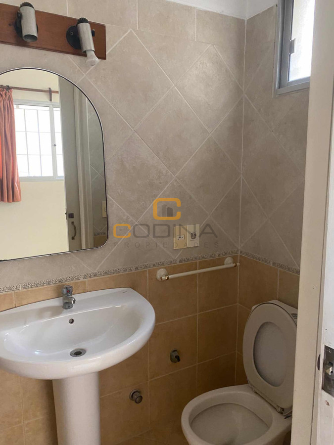 Apartamento ID.1502 - VENTA APARTAMENTO LIVING COCINA COMEDOR DOS DORMITORIOS DOS BAÑOS GARAGE PUNTA CARRETAS