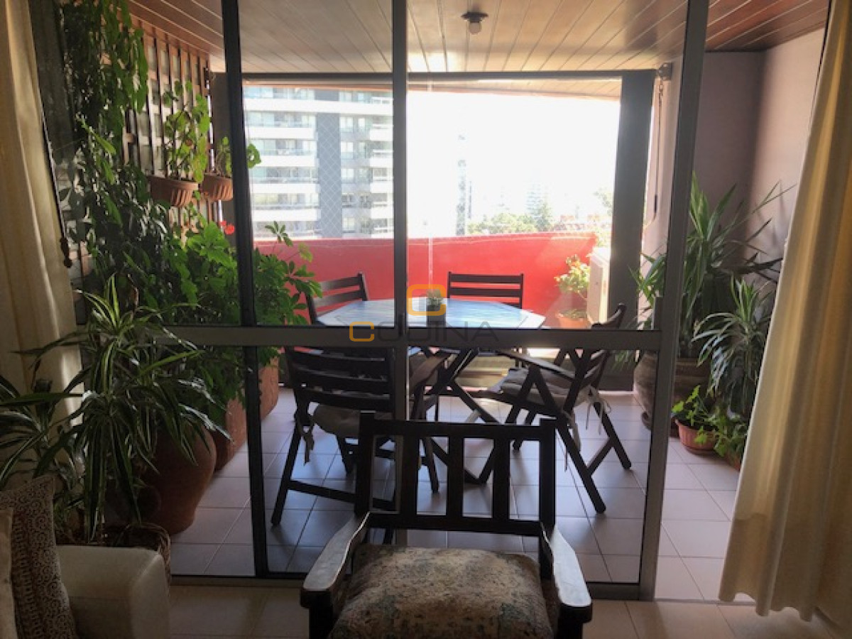 Apartamento ID.1566 - Hermoso apartamento en torre de categoria