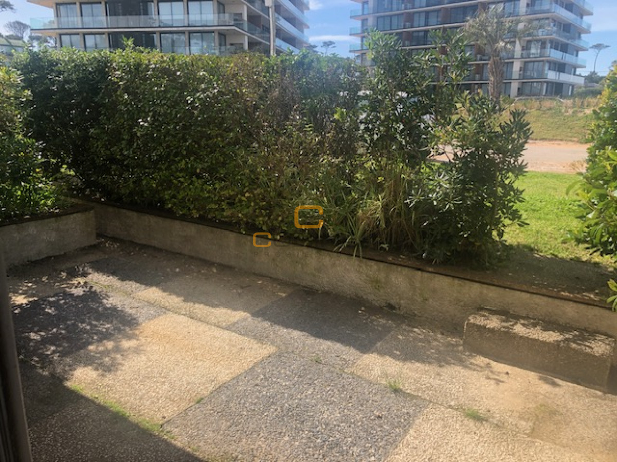 Apartamento ID.1571 - Hermoso apartamento en edificio frente al mar