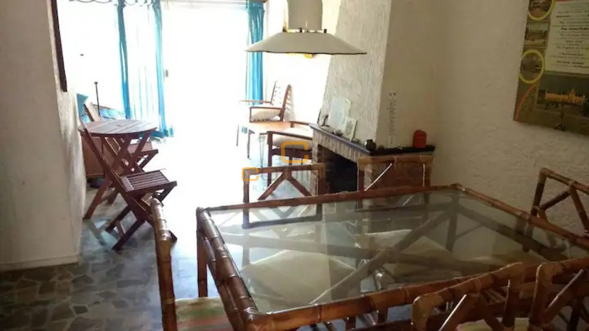 Apartamento ID.1571 - Hermoso apartamento en edificio frente al mar