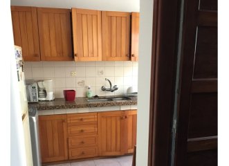 Hermoso Apartamento En Venta Living Comedor, 2 Dormitorios, 1 Baños, Cocina Definida, Patio Y Terraza- General Brito Del Pino- Pocitos