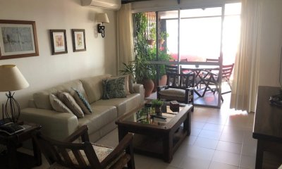 Hermoso apartamento en torre de categoria