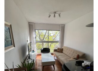 VENTA APARTAMENTO UN DORMITORIOS UN LIVING COMEDOR UN BAÑOS BALCÓN POCITOS