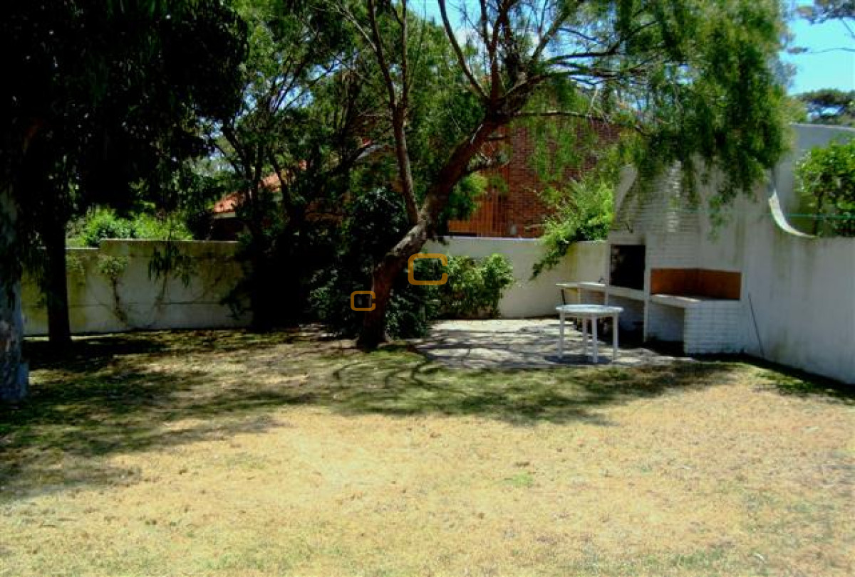 Casa ID.329 - Casa en Punta del Este, Mansa