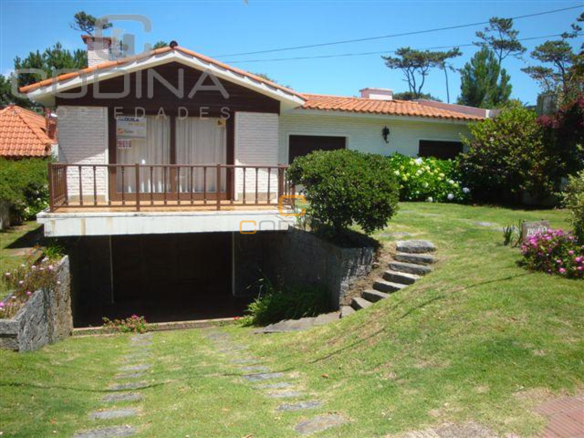 Casa ID.329 - Casa en Punta del Este, Mansa