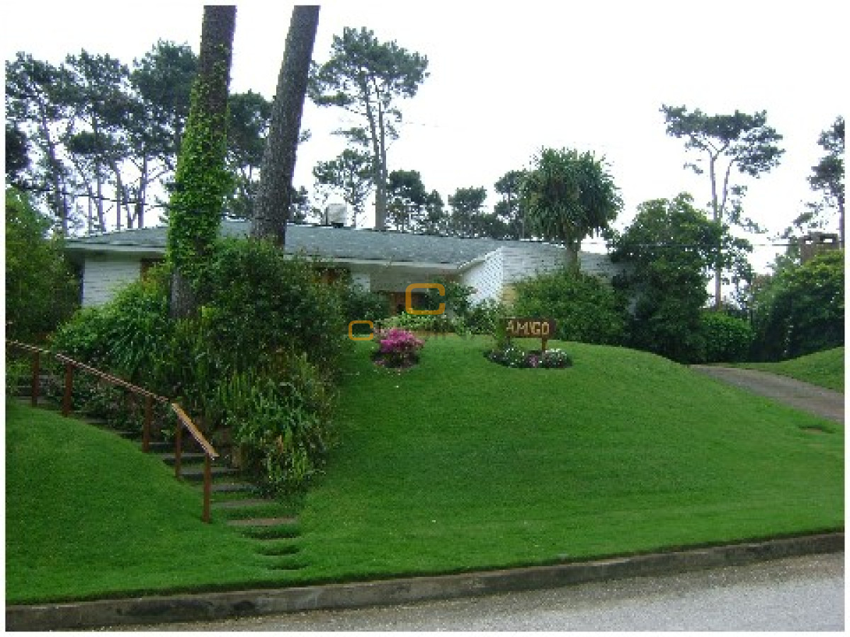 Casa ID.358 - Casa en Punta del Este, Cantegril