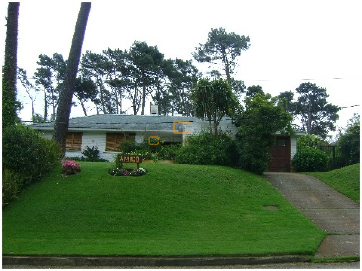 Casa ID.358 - Casa en Punta del Este, Cantegril