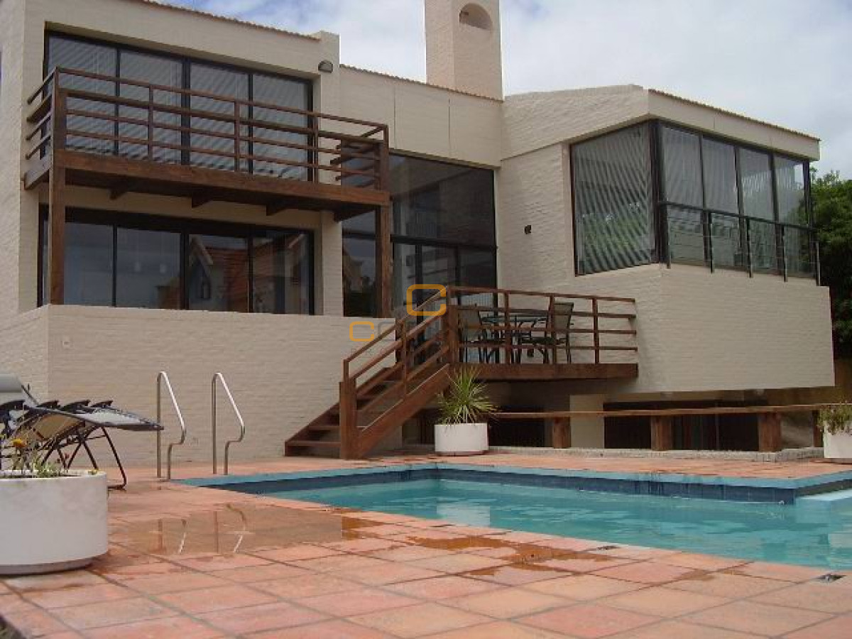 Casa ID.380 - Casa en Punta del Este, Mansa