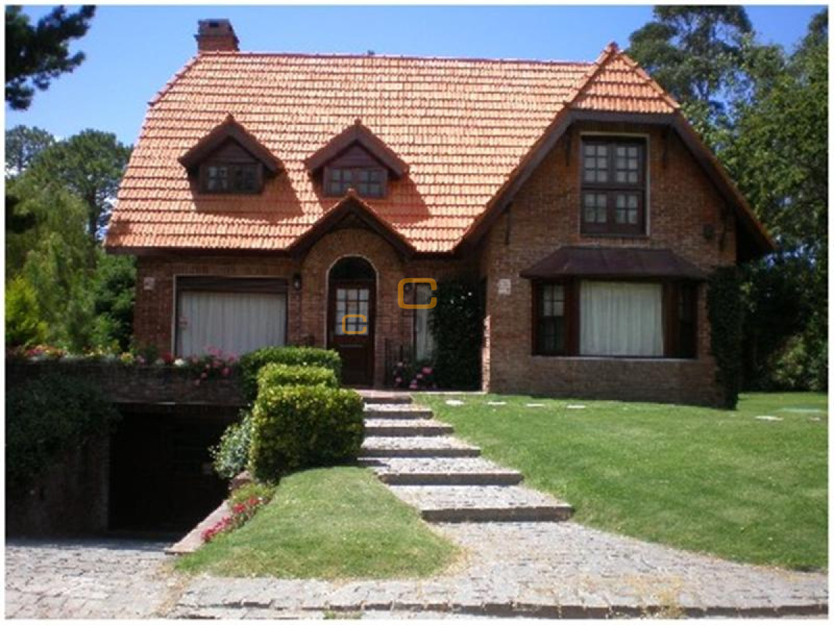 Casa ID.428 - Casa en Punta del Este, Golf