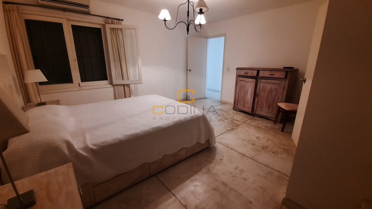 Casa ID.1024 - Preciosa casa de 4 dormitorios y todas las comodidades para vivir todo el año en barrio tranquilo y seguro