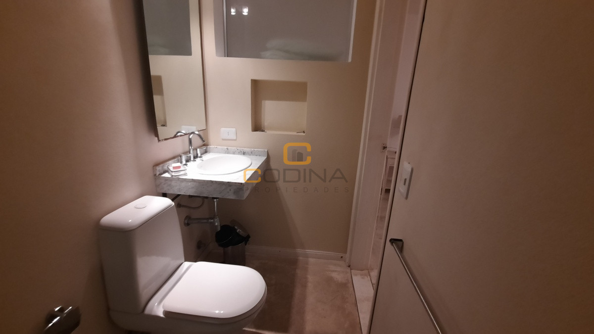 Casa ID.1024 - Preciosa casa de 4 dormitorios y todas las comodidades para vivir todo el año en barrio tranquilo y seguro